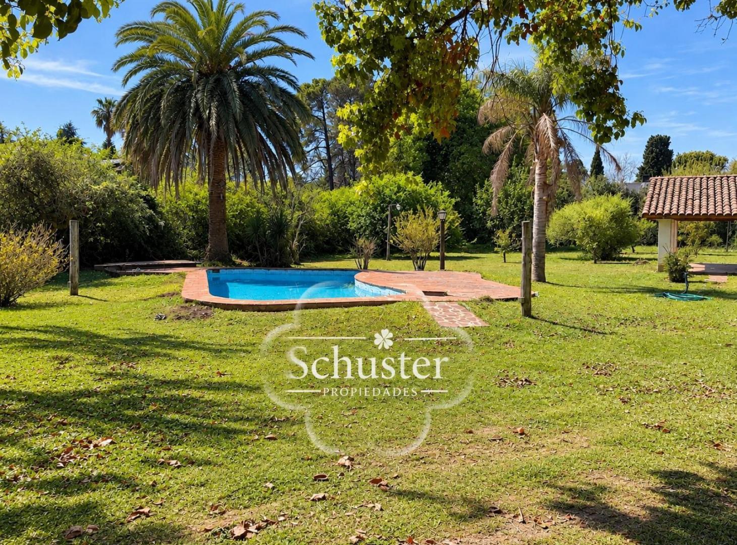 Foto de VENTA CASA QUINTA BARRIO EL TREBOL 3400m2 QUINCHO PISCINA 2 casas 1 a, imagen 1