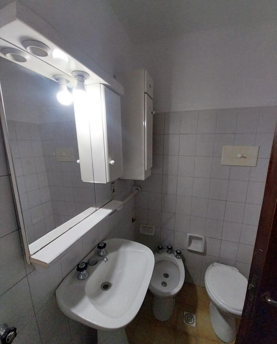 VENTA DEPTO 1 DOR. ZONA TRIBUNALES