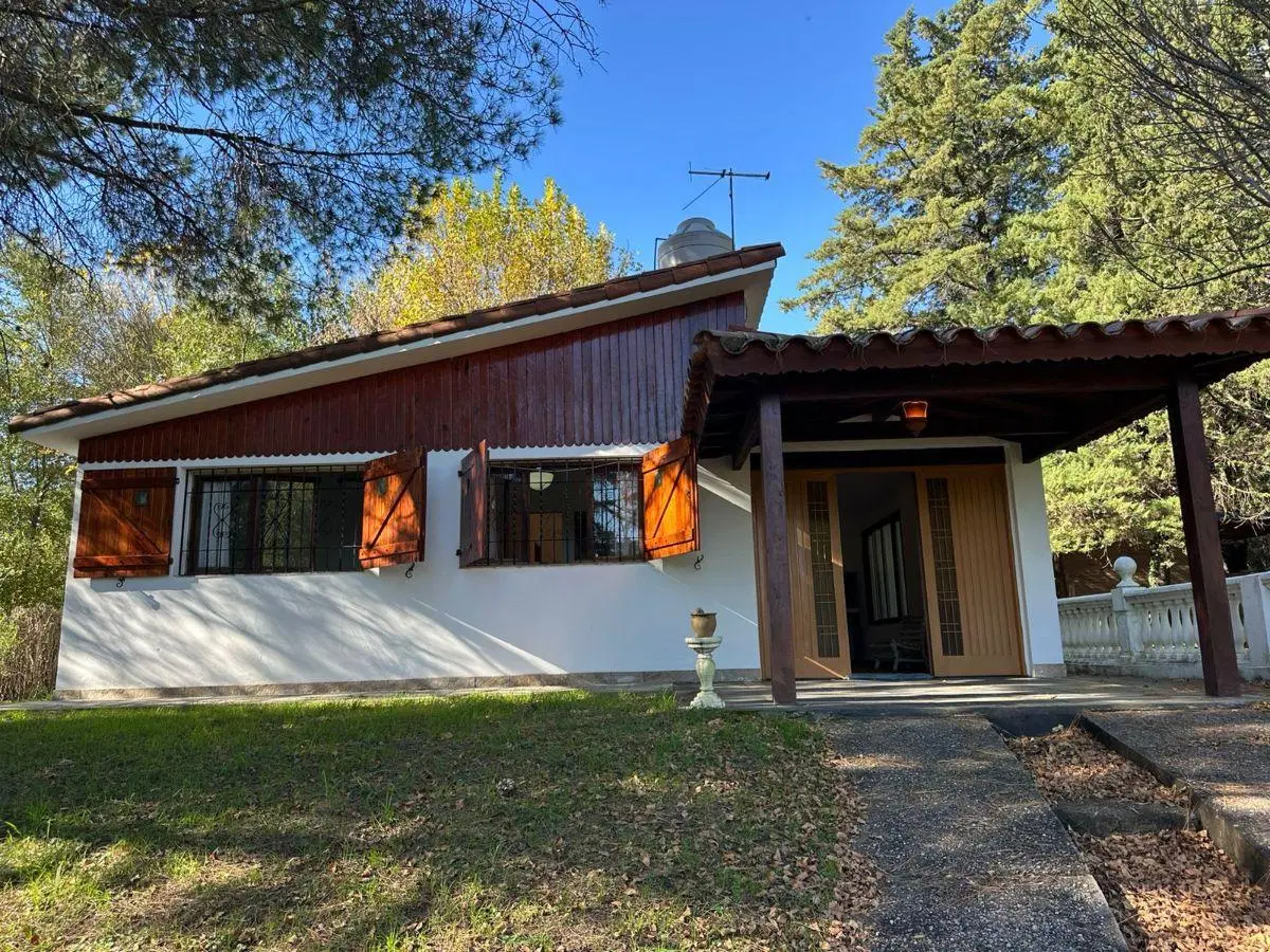 CASA DE CAMPO VALLE DE CALAMUCHITA 1