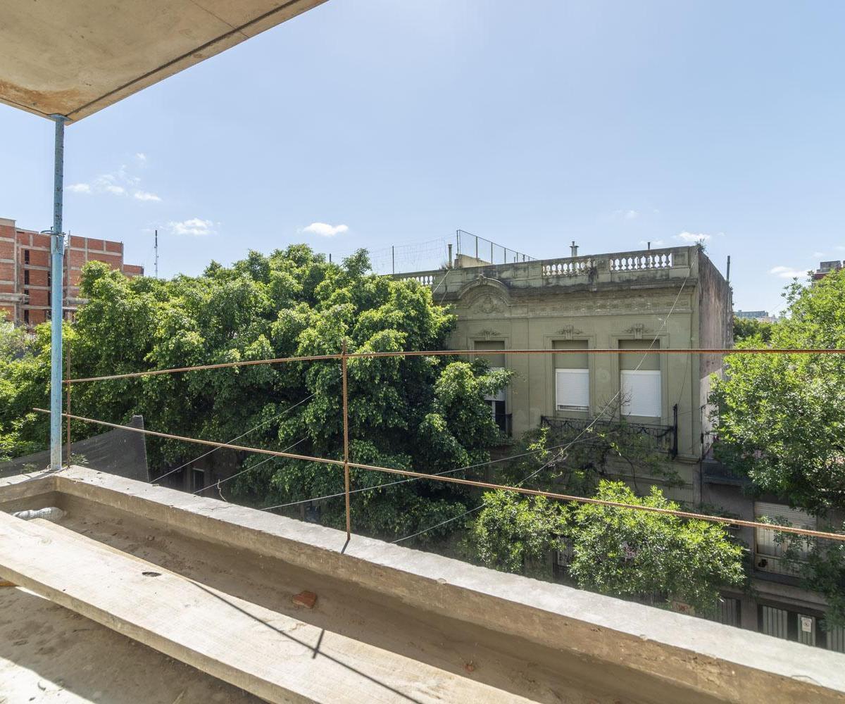 Departamento en Venta de 3 Ambientes en Almagro 5