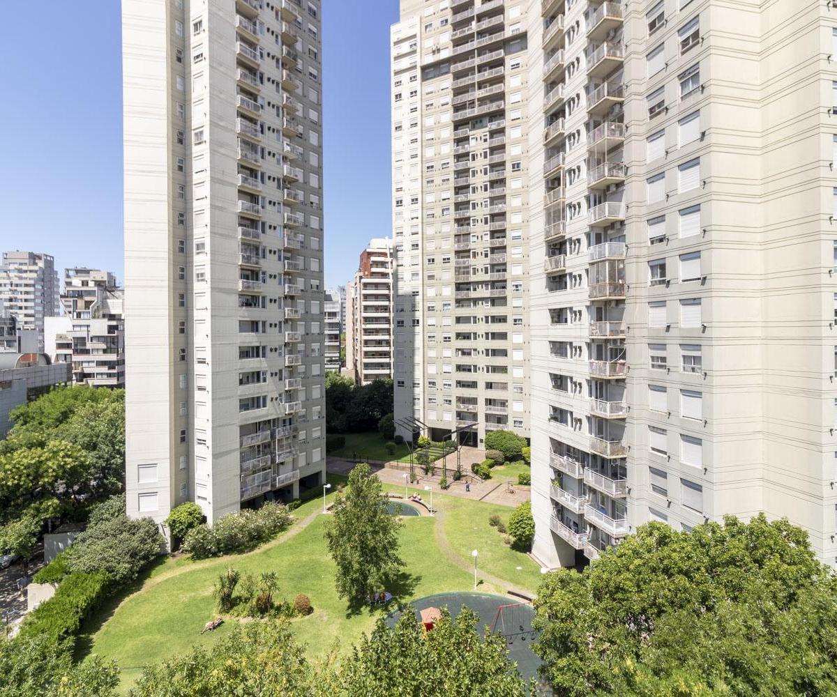 Departamento en Venta de 3 Ambientes en Abasto 1