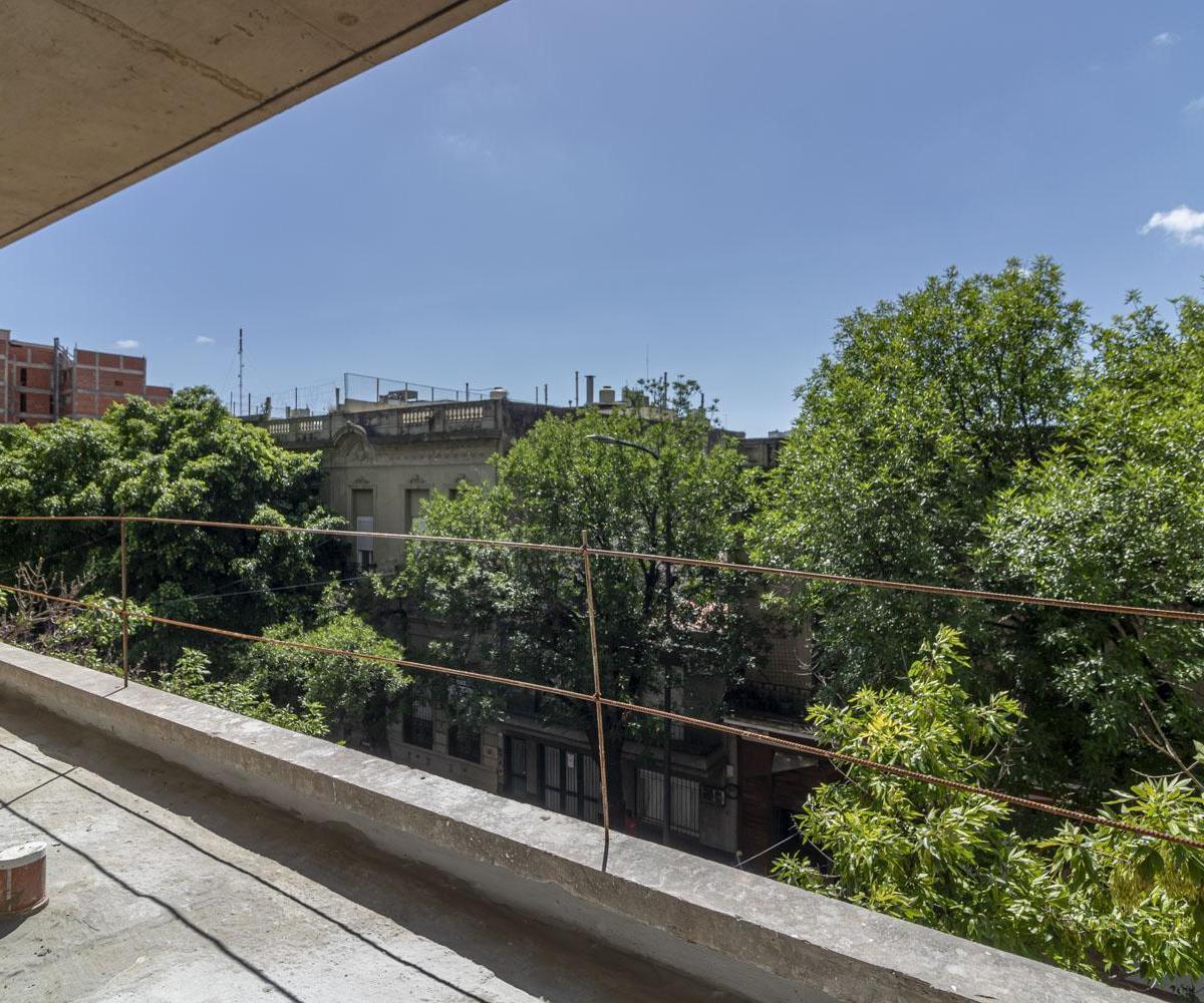 Departamento en Venta de 3 Ambientes en Abasto 4