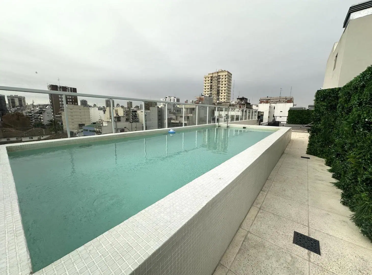 VENTA DE 2 AMBIENTES EN BARRIO NORTE 5