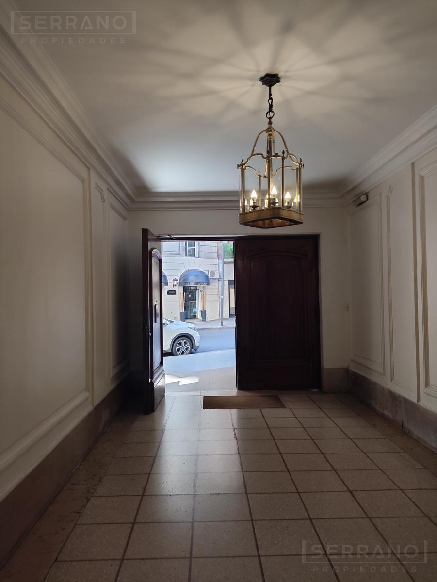 Venta de Departamento Estilo Francés de 4 Ambientes. Recoleta. Capital 1