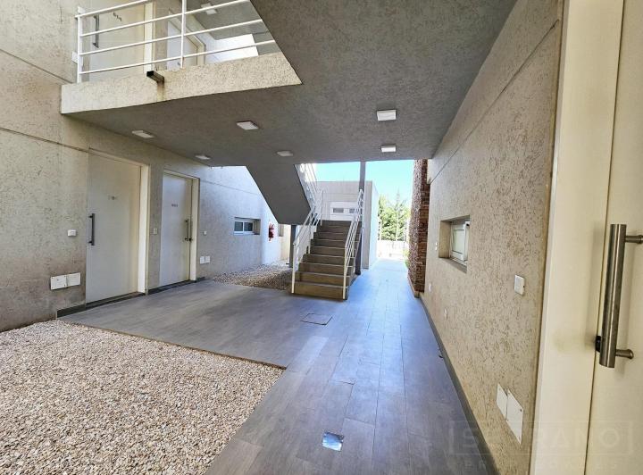 Departamento alquiler de dos ambientes pb en Castaños, Nordelta 3