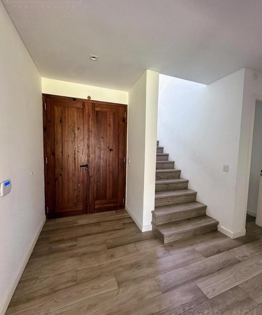 Casa con piscina en Alquiler Febrero Estancias del Rio