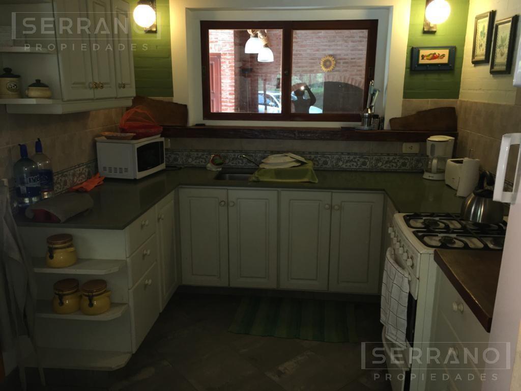 Foto de Venta, Casa de 3 dormitorios, 1 suite, Depcia. Parque. Carilo, Costa Atlántica, Pinamar, imagen 2