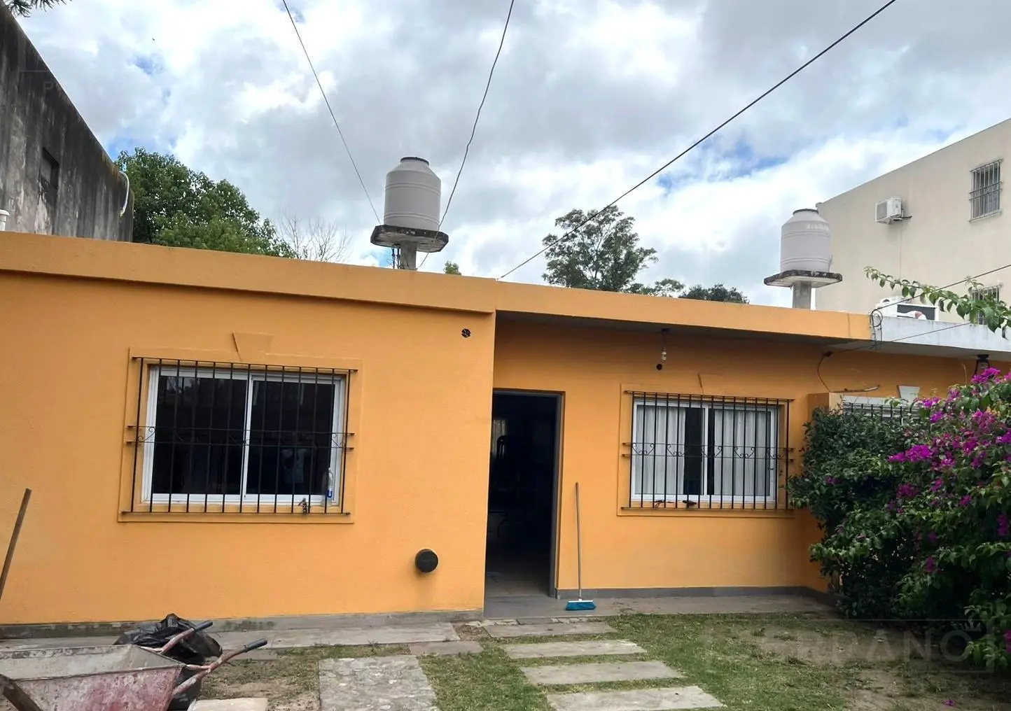 Venta casa 4 ambientes en Maschwitz centro 2