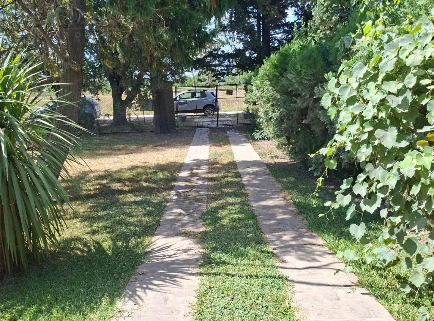 Venta casa zona comercial sobre lote 760 m2, Parque Sakura,  Exaltacion de la  Cruz 4