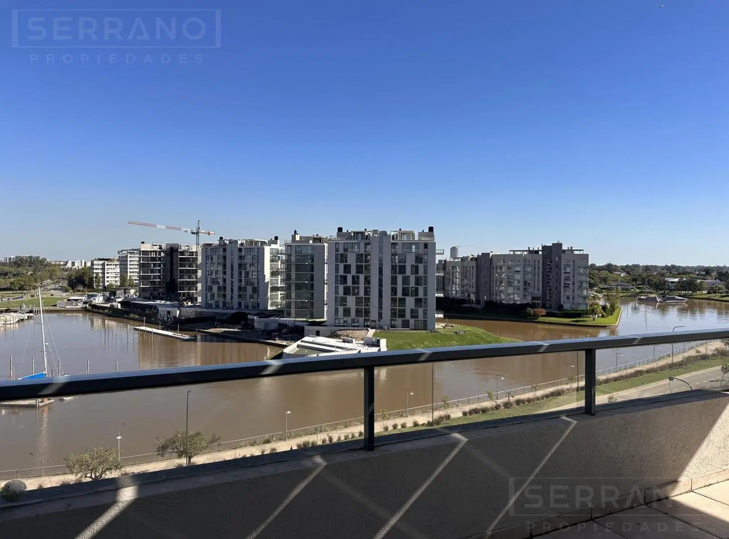 Alquiler anual departamento 3 ambientes con vista al Río en Puerto Escondido, Nordelta 2