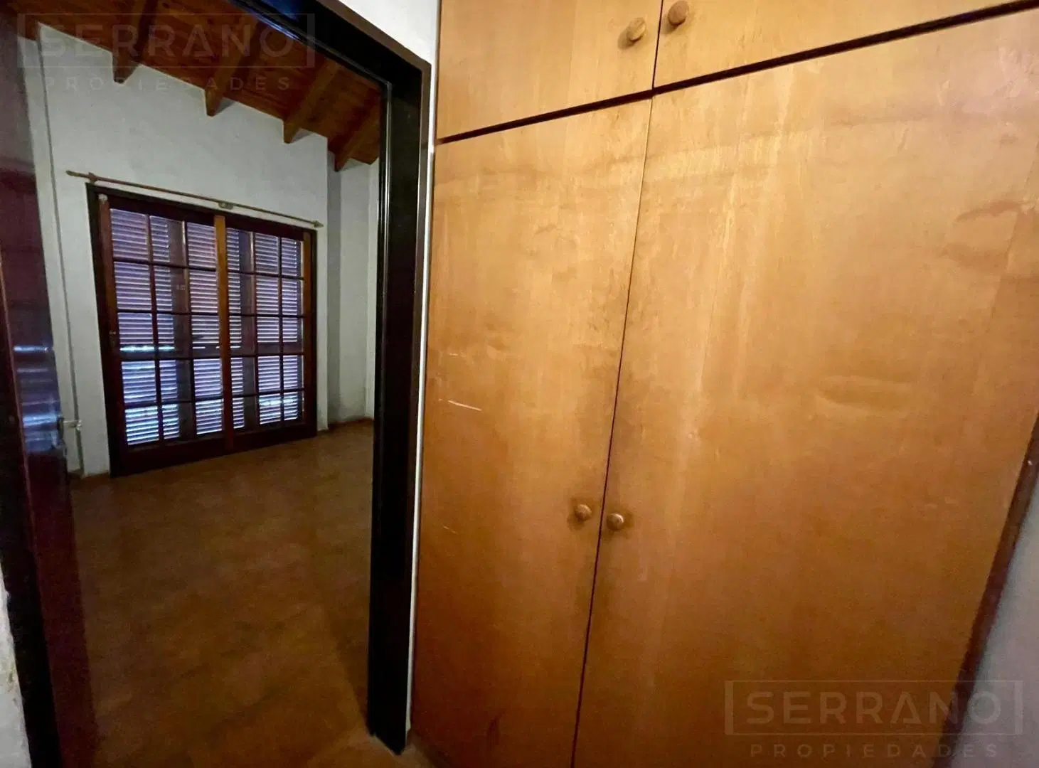 PH en venta, 4 ambientes, amplio con entrepiso y 2 balcones - Escobar 8