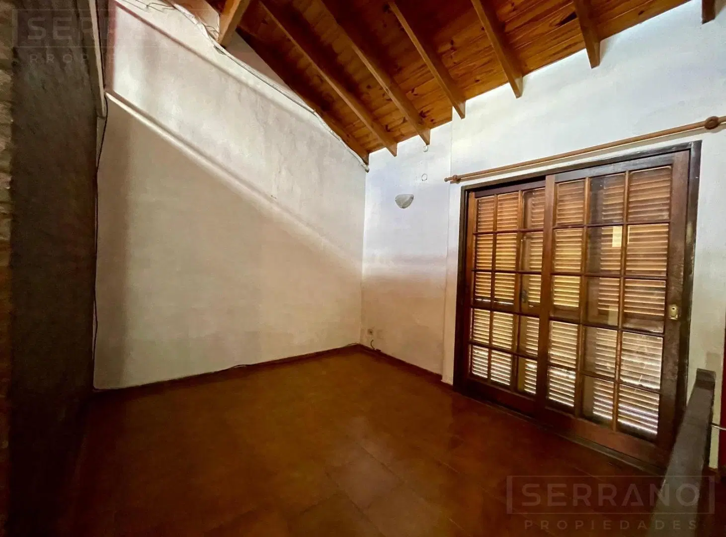PH en venta, 4 ambientes, amplio con entrepiso y 2 balcones - Escobar 4