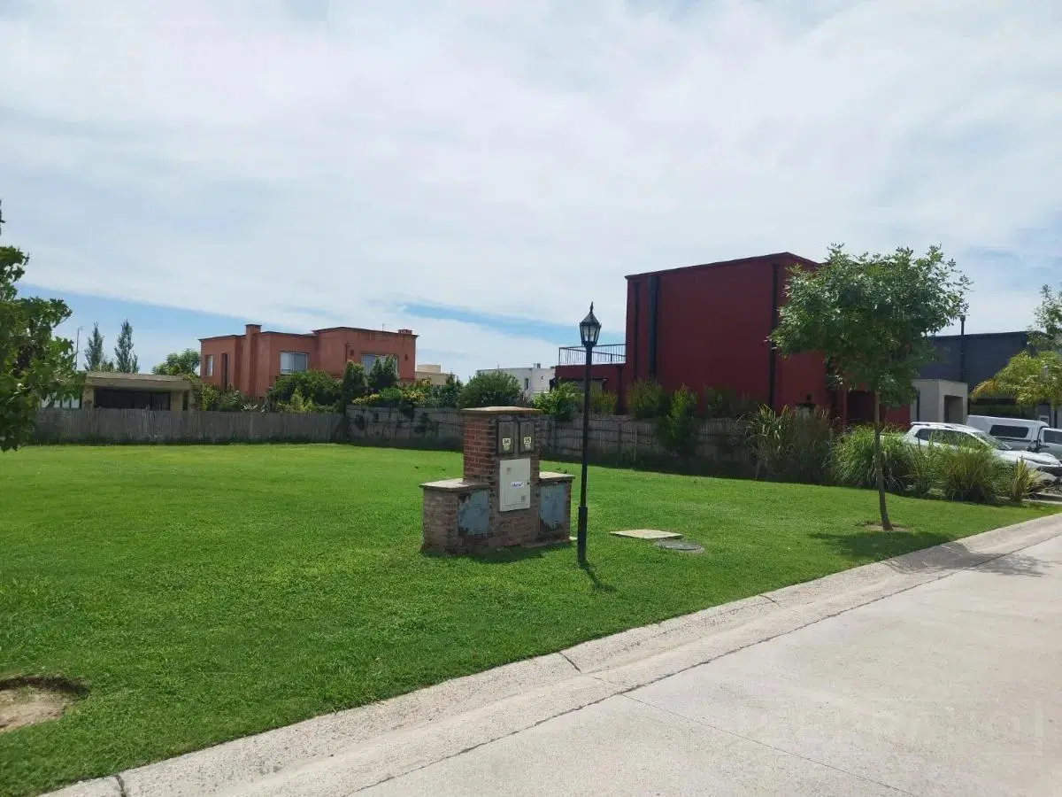 Lote en venta en Vila Marina 1, Villanueva 3