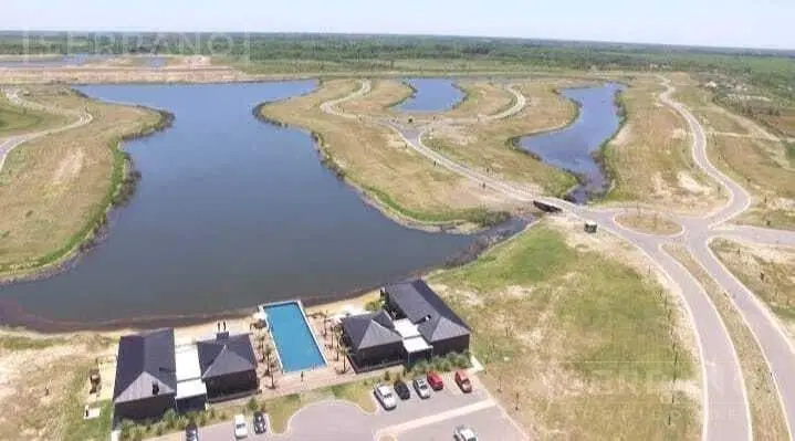 Terreno Lote en Venta con orientacion norte en El Naudir, Escobar 2