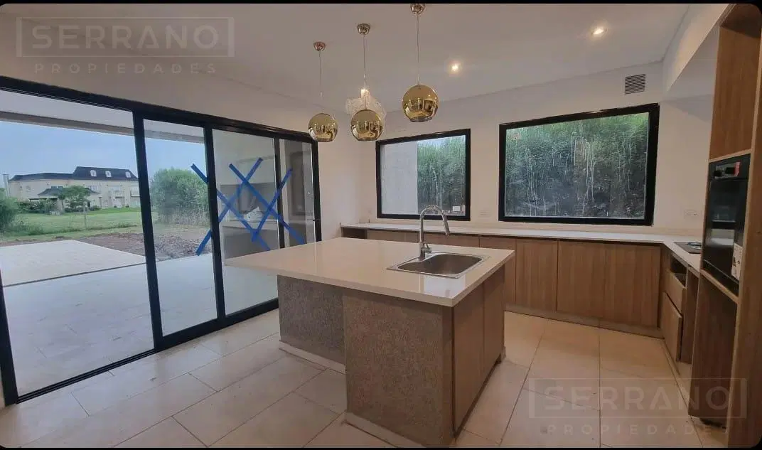 Venta casa 7 ambientes en Haras Santa Maria, Escobar 2
