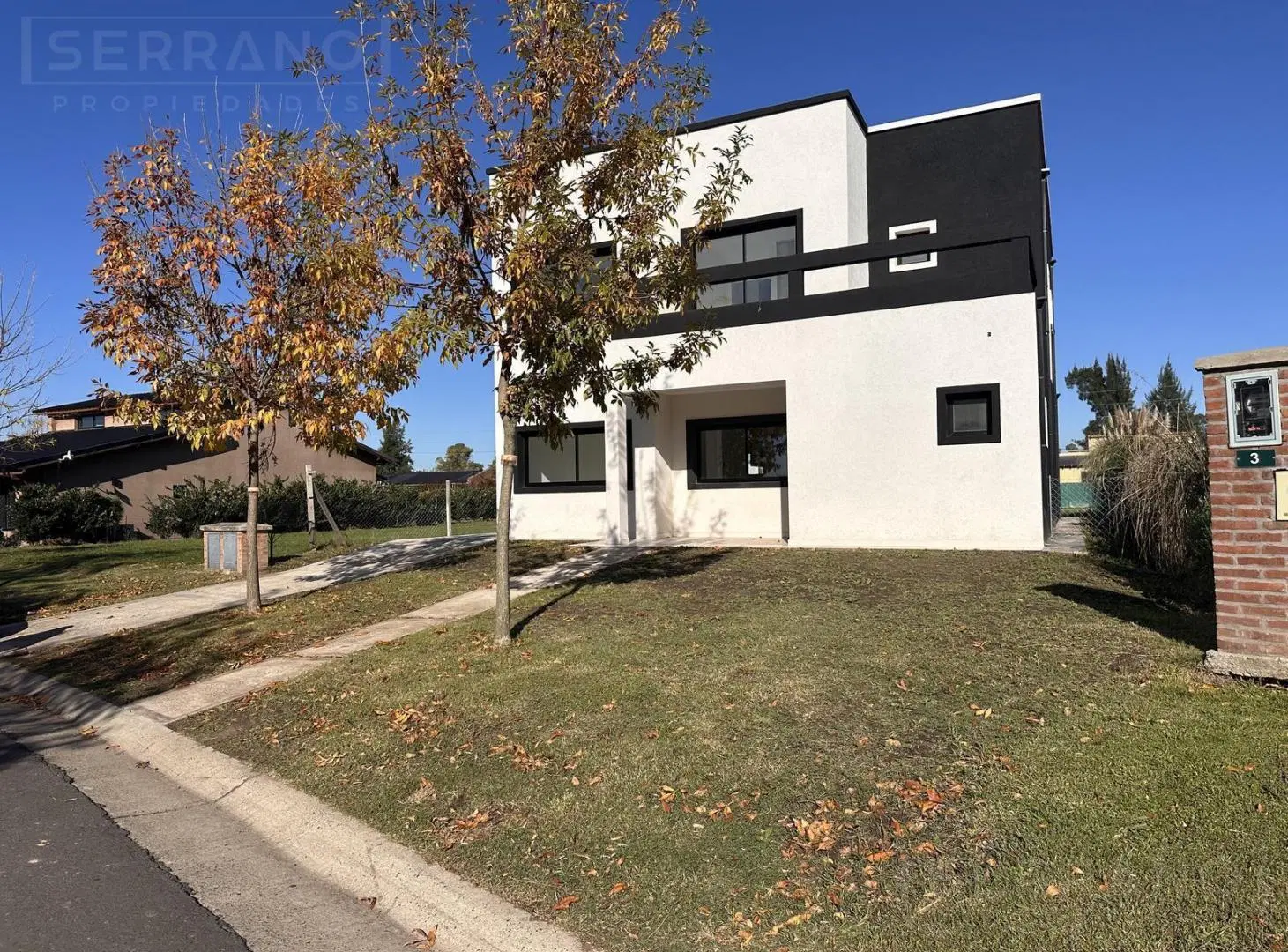 Venta Casa 6 ambientes en San Pablo Pilar 3