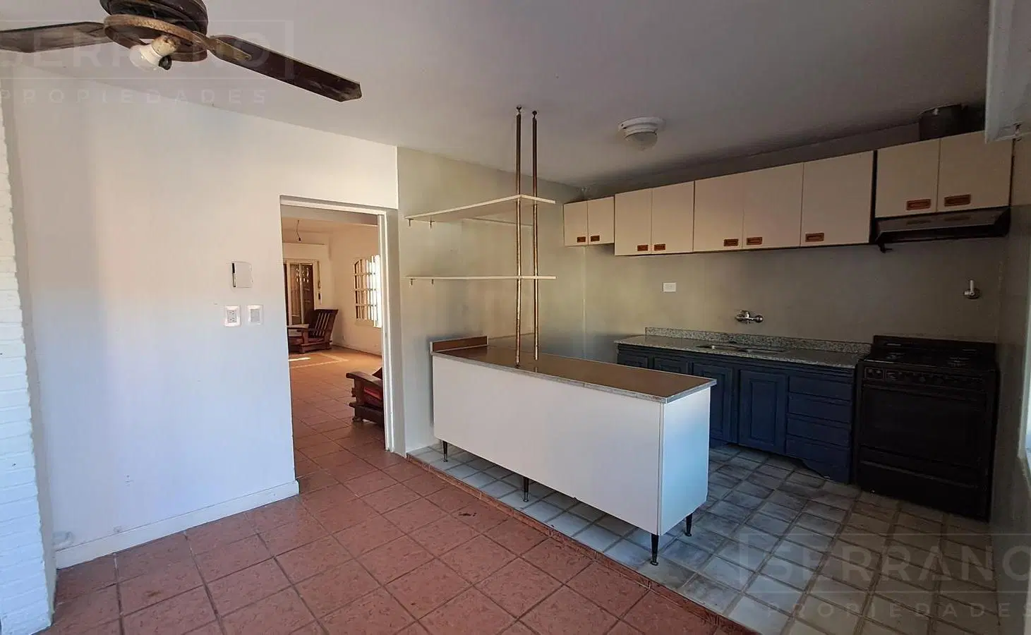 LDO Alquiler Anual Casa 4 ambientes Patio Pileta Cuarto Exterior Capilla del Señor 4