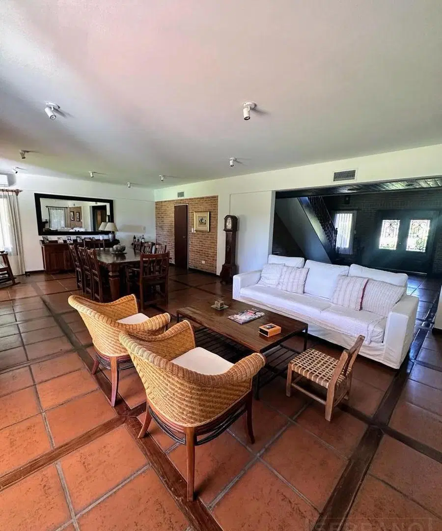 Casa en venta Barrio Champagnat- Estancias Del Pilar 5