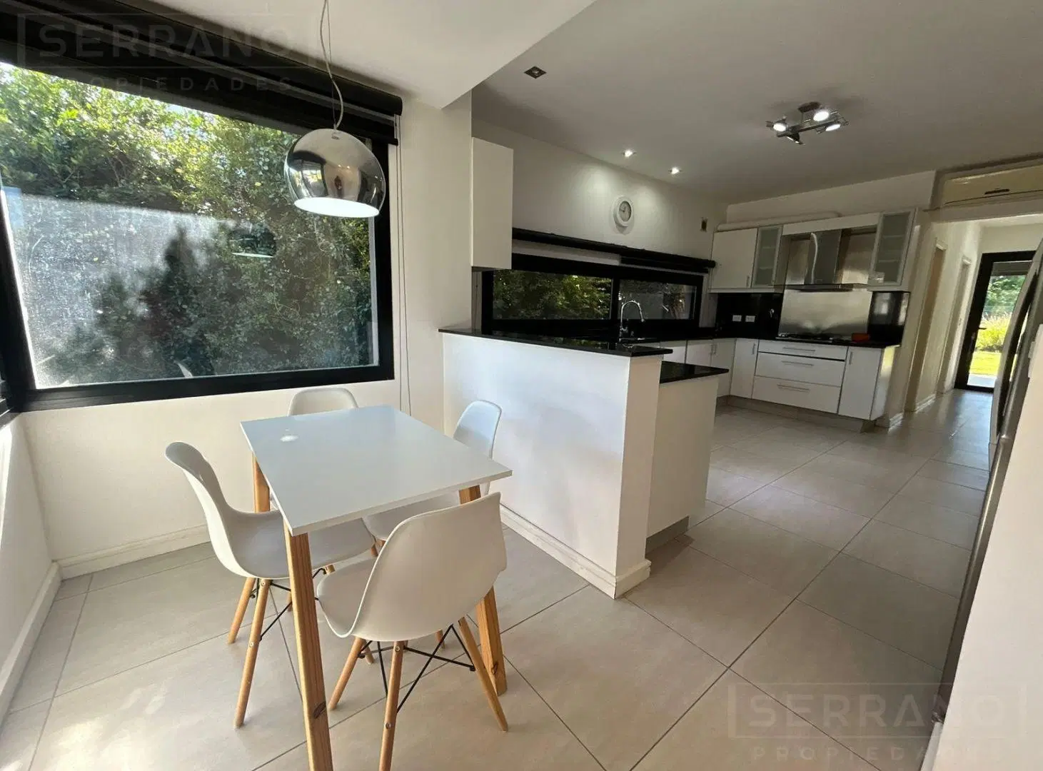 Casa en venta, apto crédito. 3 dormitorios y un escritorio, pileta. Estancias del Rio, Pilar 2