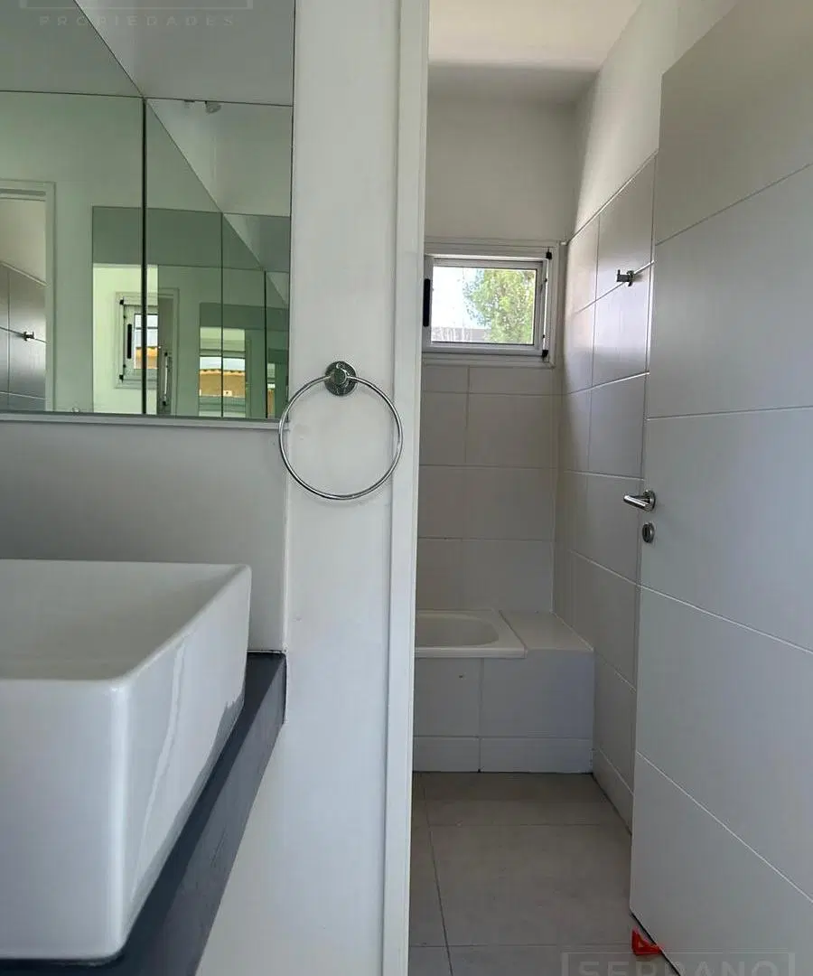 Casa de 3 dormitorios y pileta en venta, Area 11, barrio San Sebastian, Escobar 5
