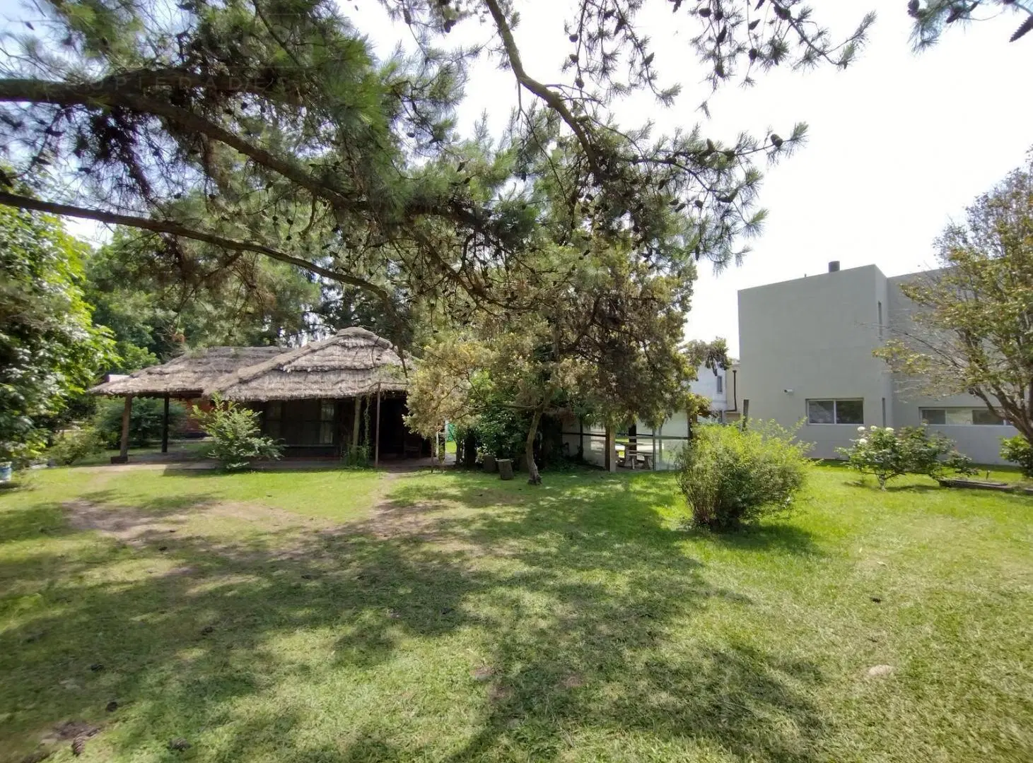 Venta Casa 3 amb con piscina en Barrio Parque Sakura, Exaltacion de la Cruz. 1