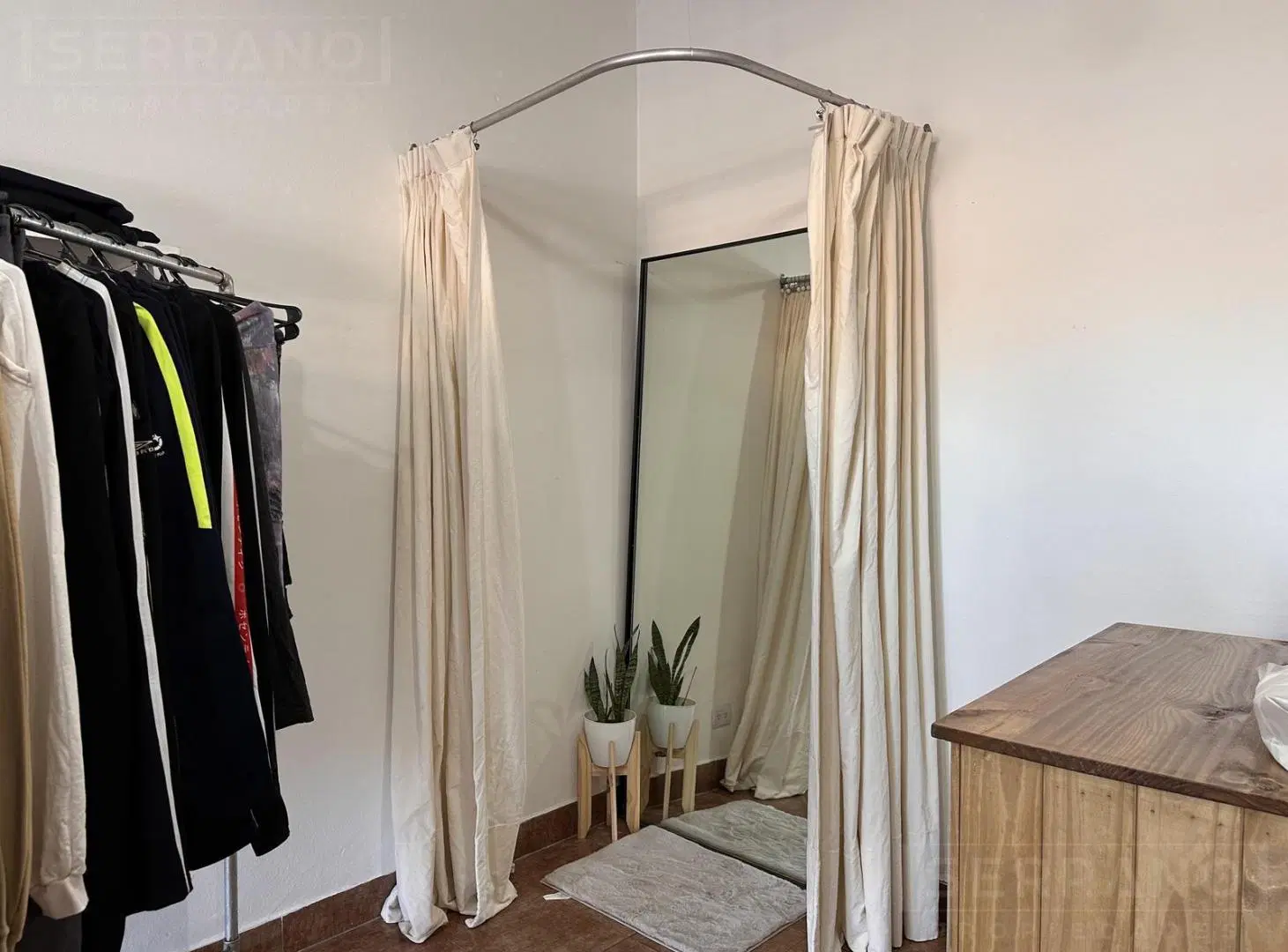 Casa en venta en gran terreno con dos locales y un depto monoambiente en Del Viso, Pilar 5