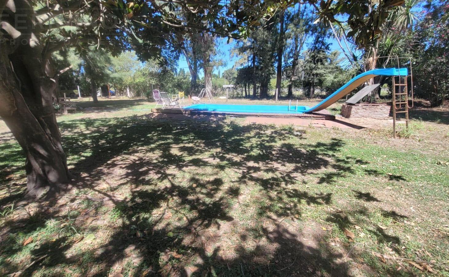 Venta Casa 5 Ambientes con Piscina sobre Colectora Panamericana Ramal Pilar APTO COMERCIAL