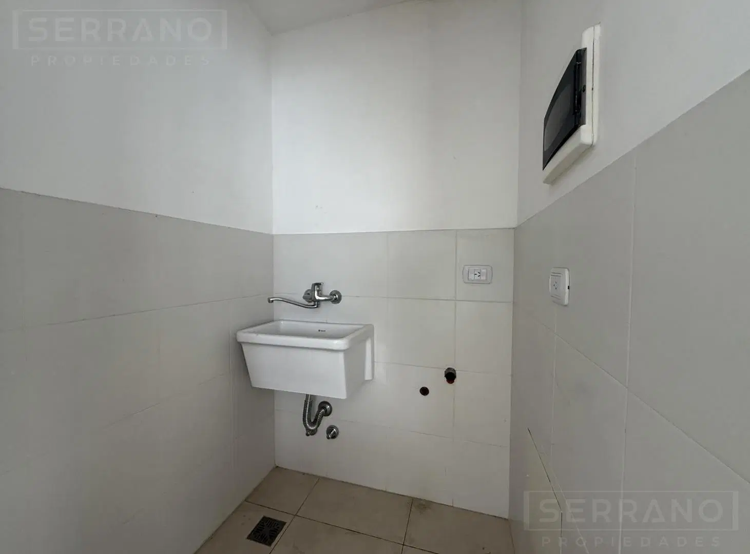 Venta departamento 3 amb con cochera en Islas del Canal, Nordelta 4