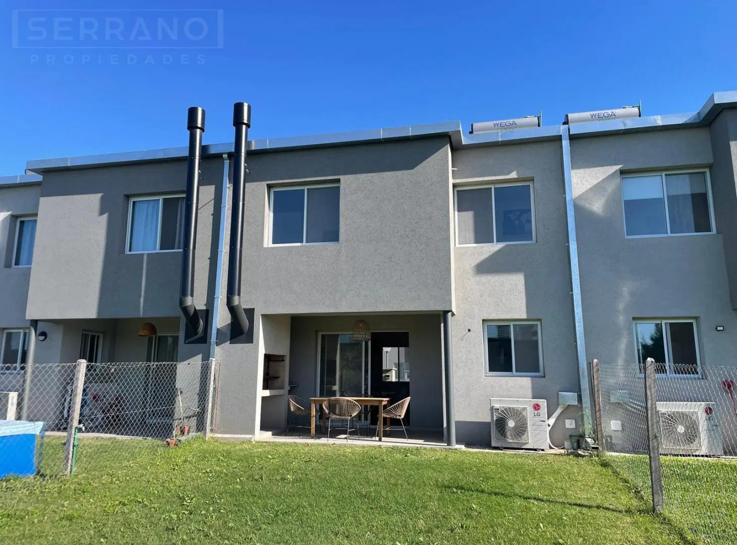Casa 4 ambientes , 3 dormitorios en DECS Tortugas – Jardín, parrilla y amenities – Ideal familia 4