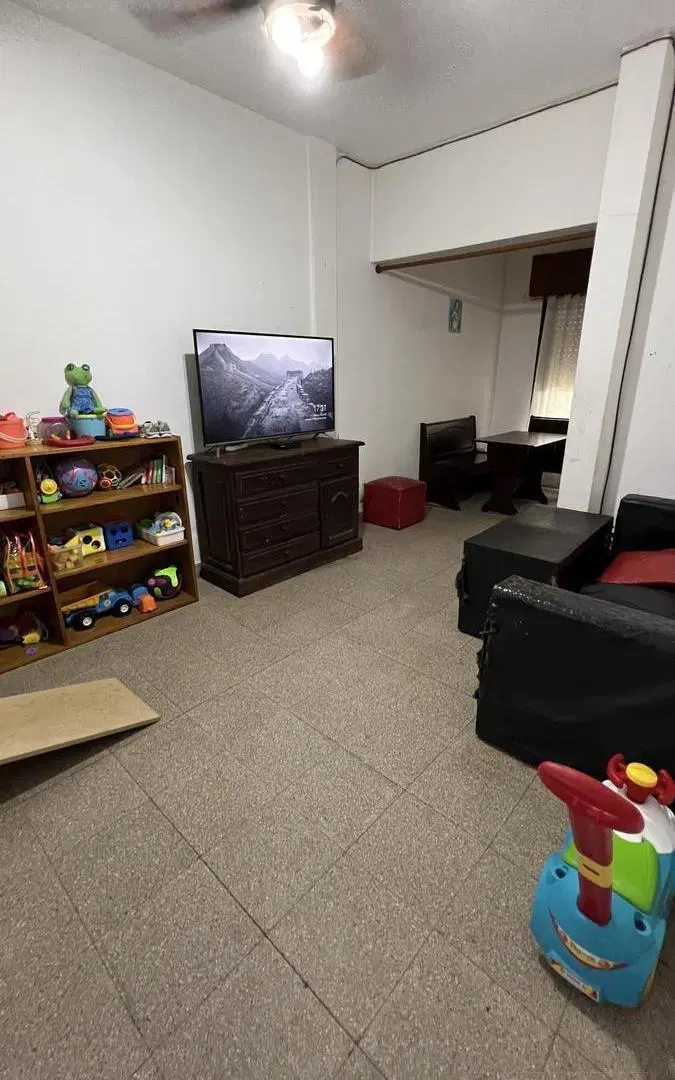 Venta casa 5 ambientes en Pilar centro 2