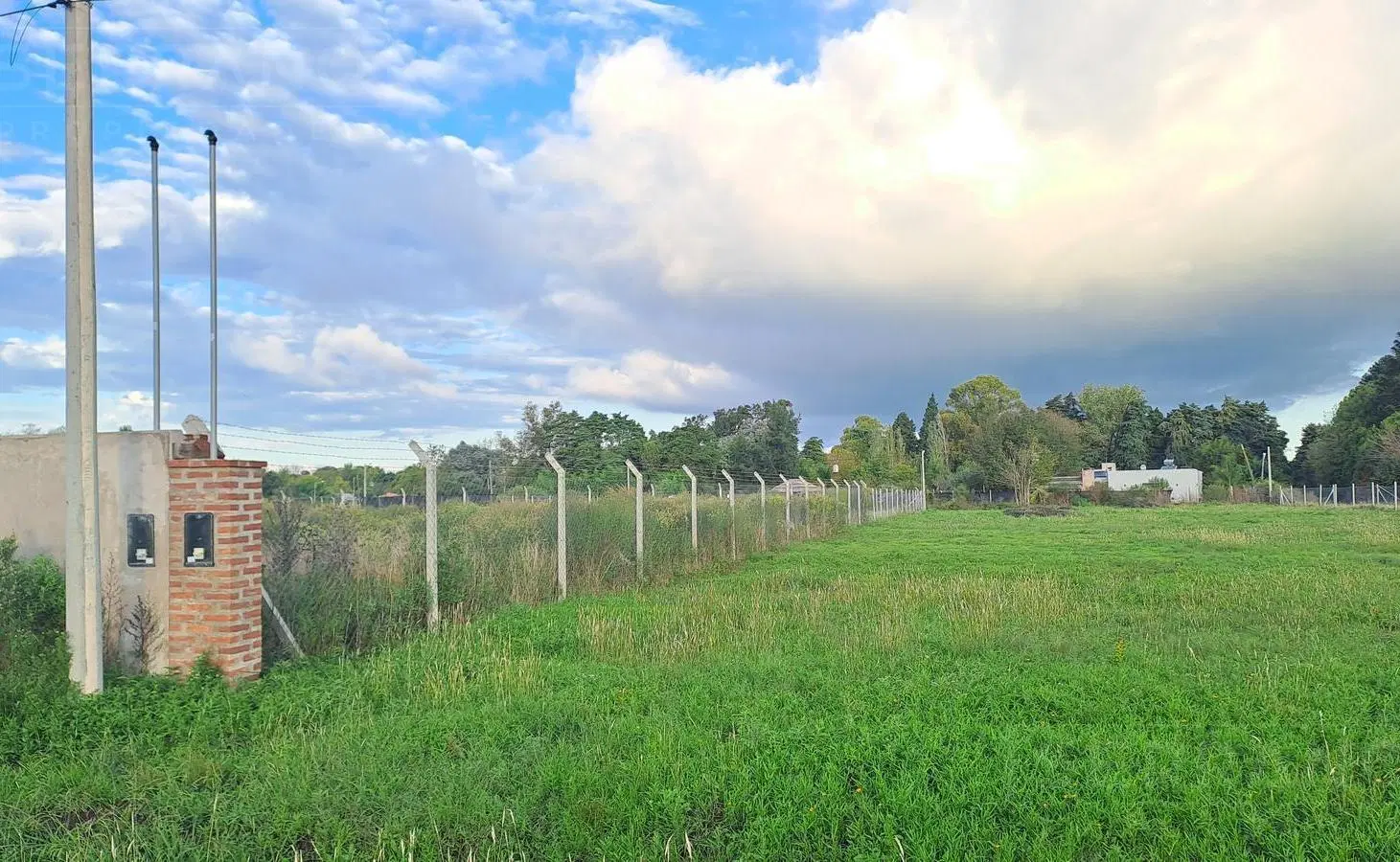 LDO Venta Lote 1500m2 Parque Robles I Exaltación de la Cruz 2