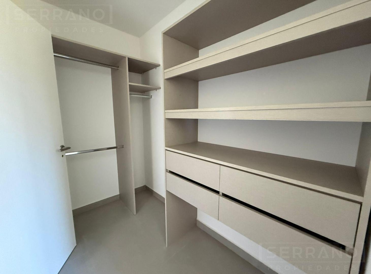 Venta duplex 4 ambientes con Jardin en Decs Tortugas