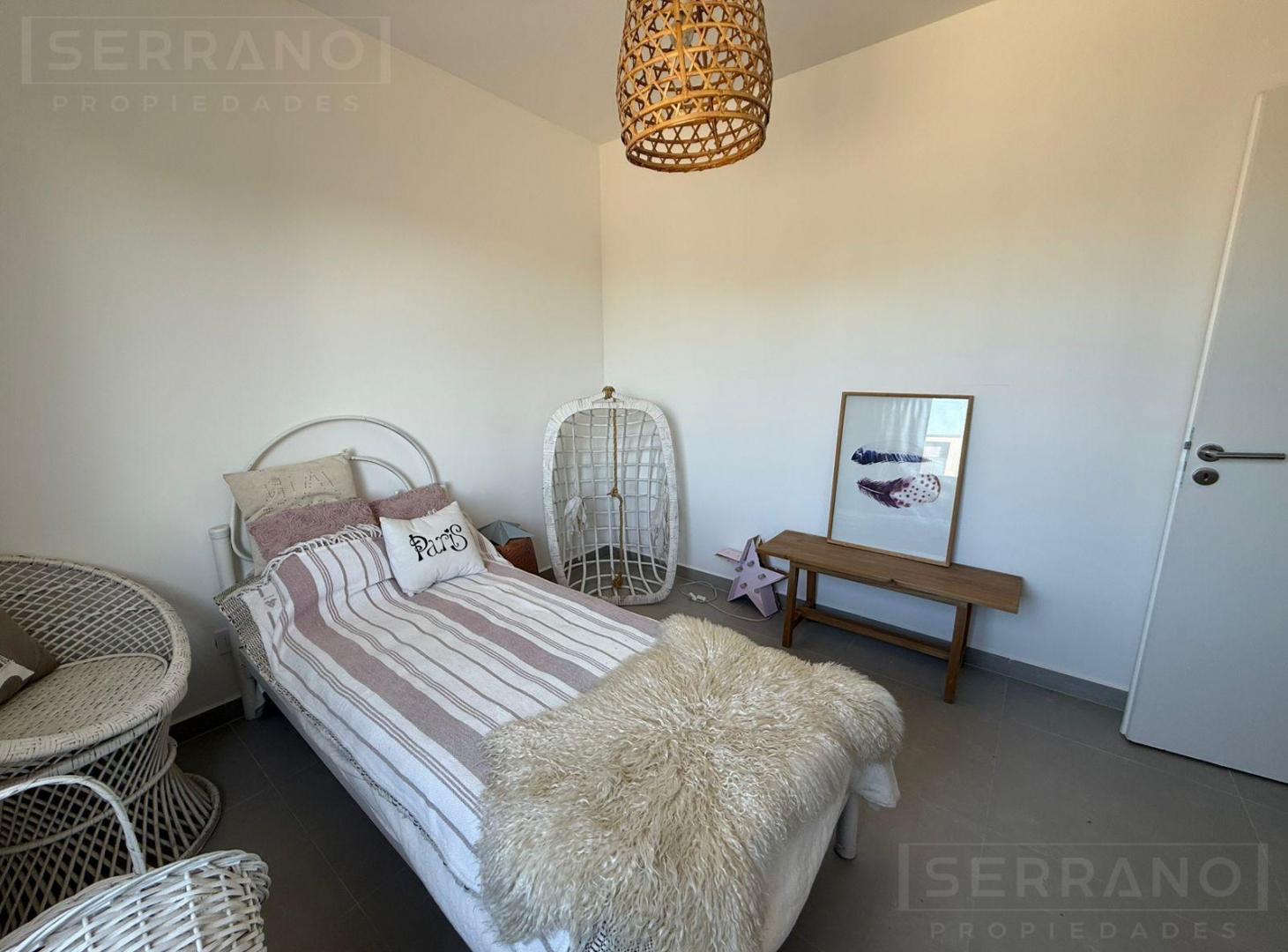 Venta duplex 4 ambientes con Jardin en Decs Tortugas