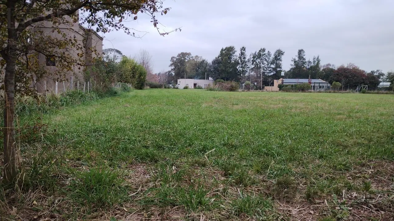 Terreno en venta lote 1295 m2 en el barrio La loma , Capilla del Señor 5