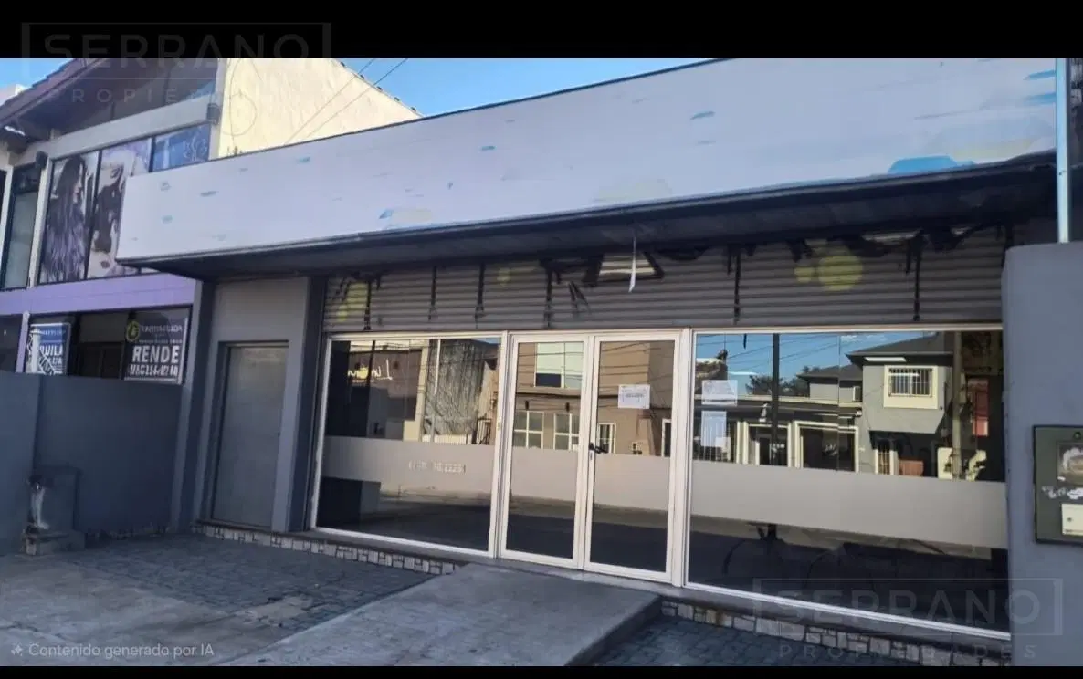 Local en avina principal de Los Polvorines. Malvinas Argentina 5
