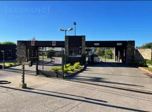 Terreno en venta en Alvear de Benavidez 5