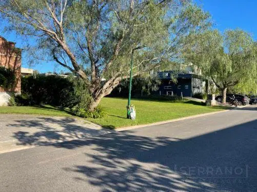 Terreno en venta en Alvear de Benavidez 2
