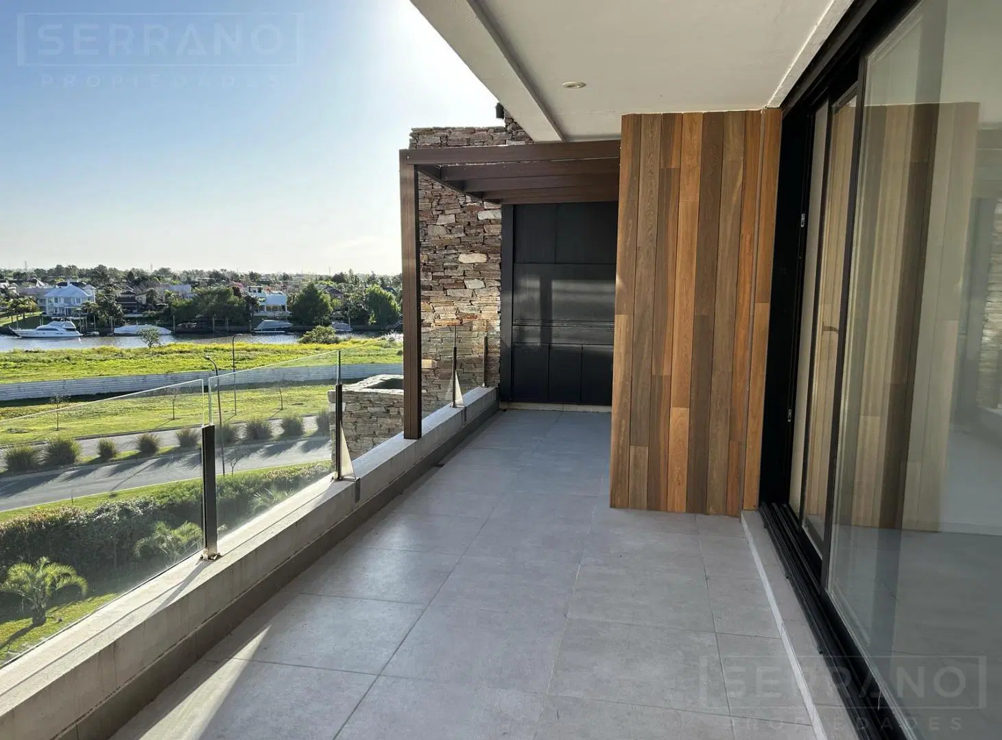 Departamento en Venta a estrenar. 2 suites. Balcón, Parrilla. Patio privado. Vilago. Nordelta Río 3