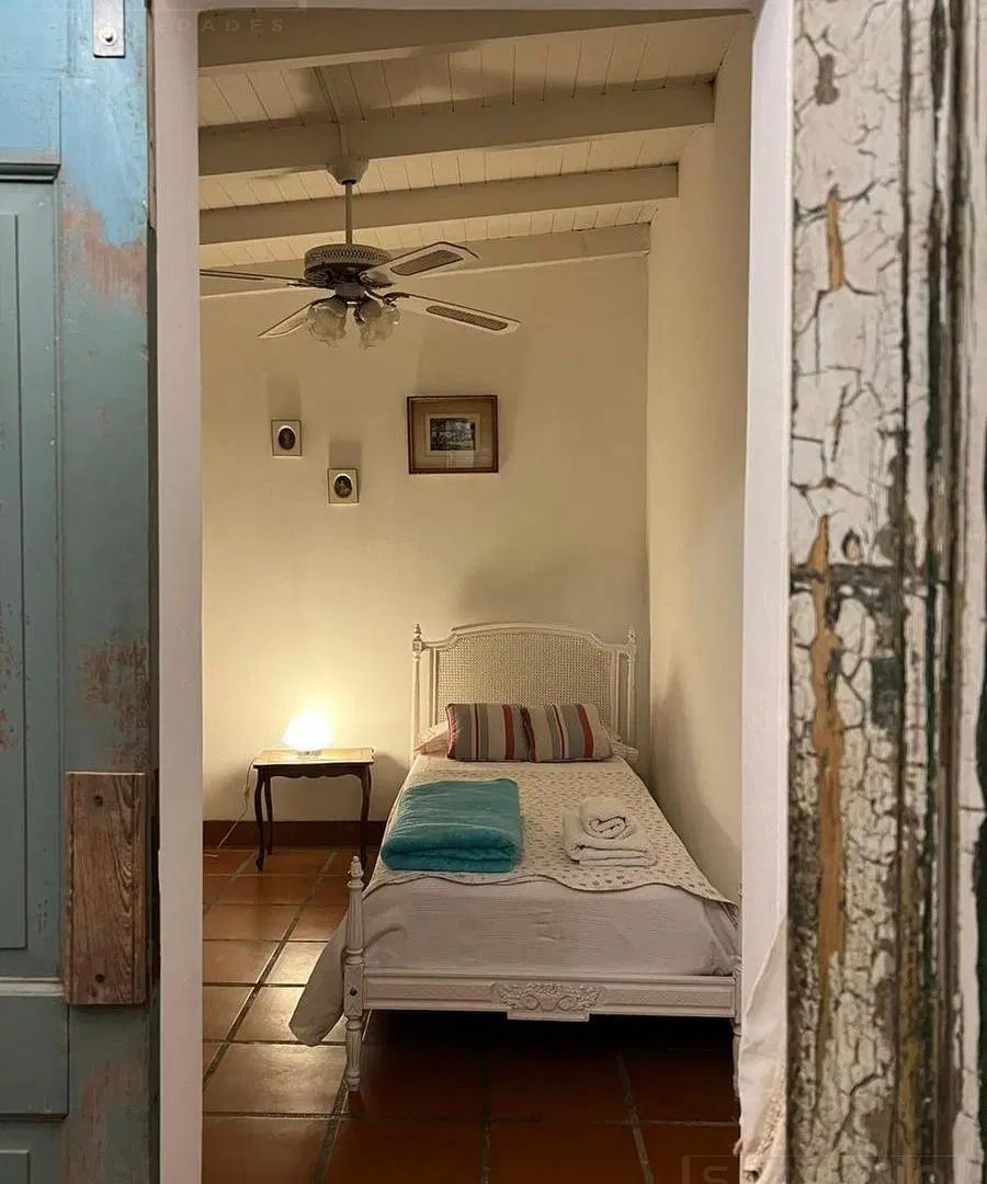 Imperdible oportunidad en Areco: Venta casita deco & estilo campo. 2