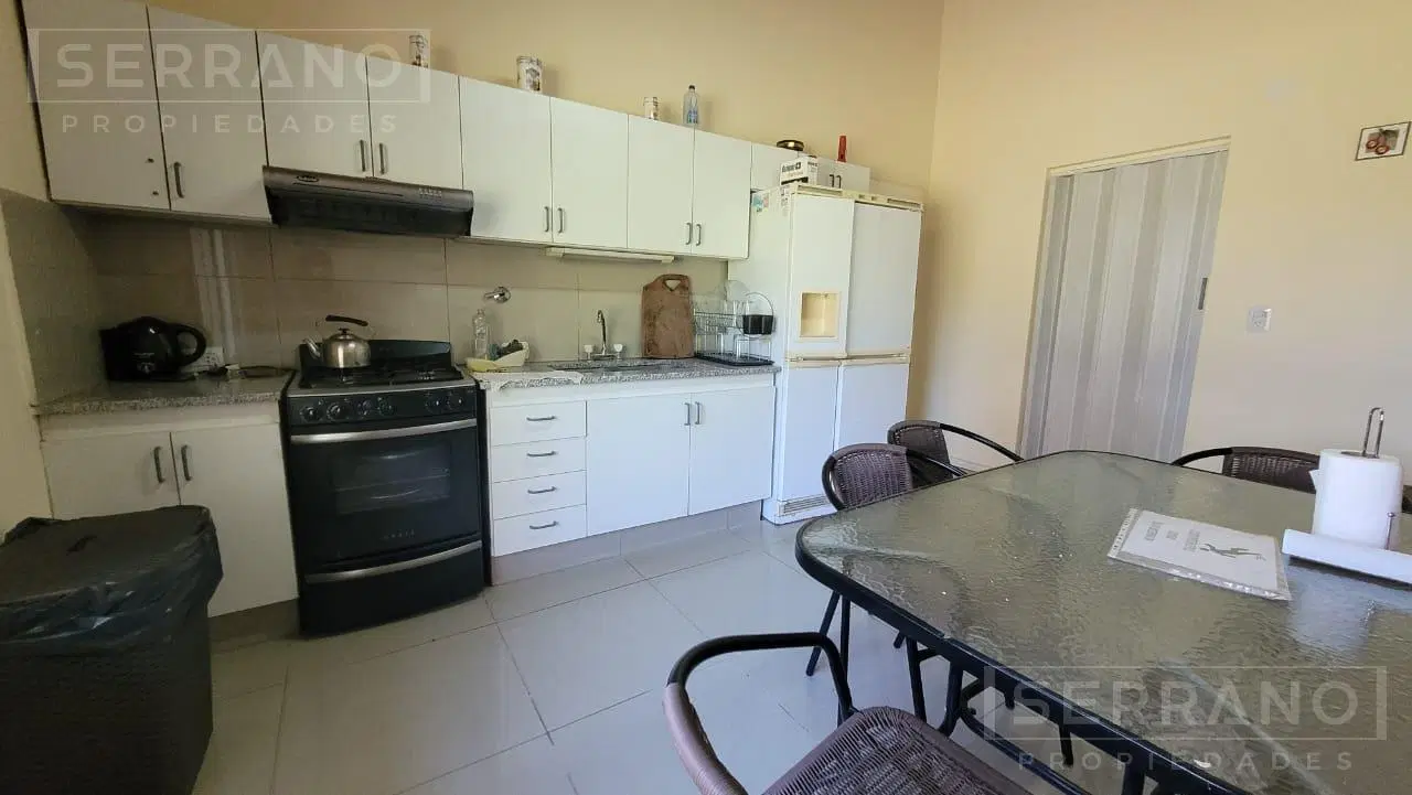 Venta Casa 5 ambientes Amplio Lote con Piscina Barrio Parque Exaltación, Exaltación de la Cruz 4