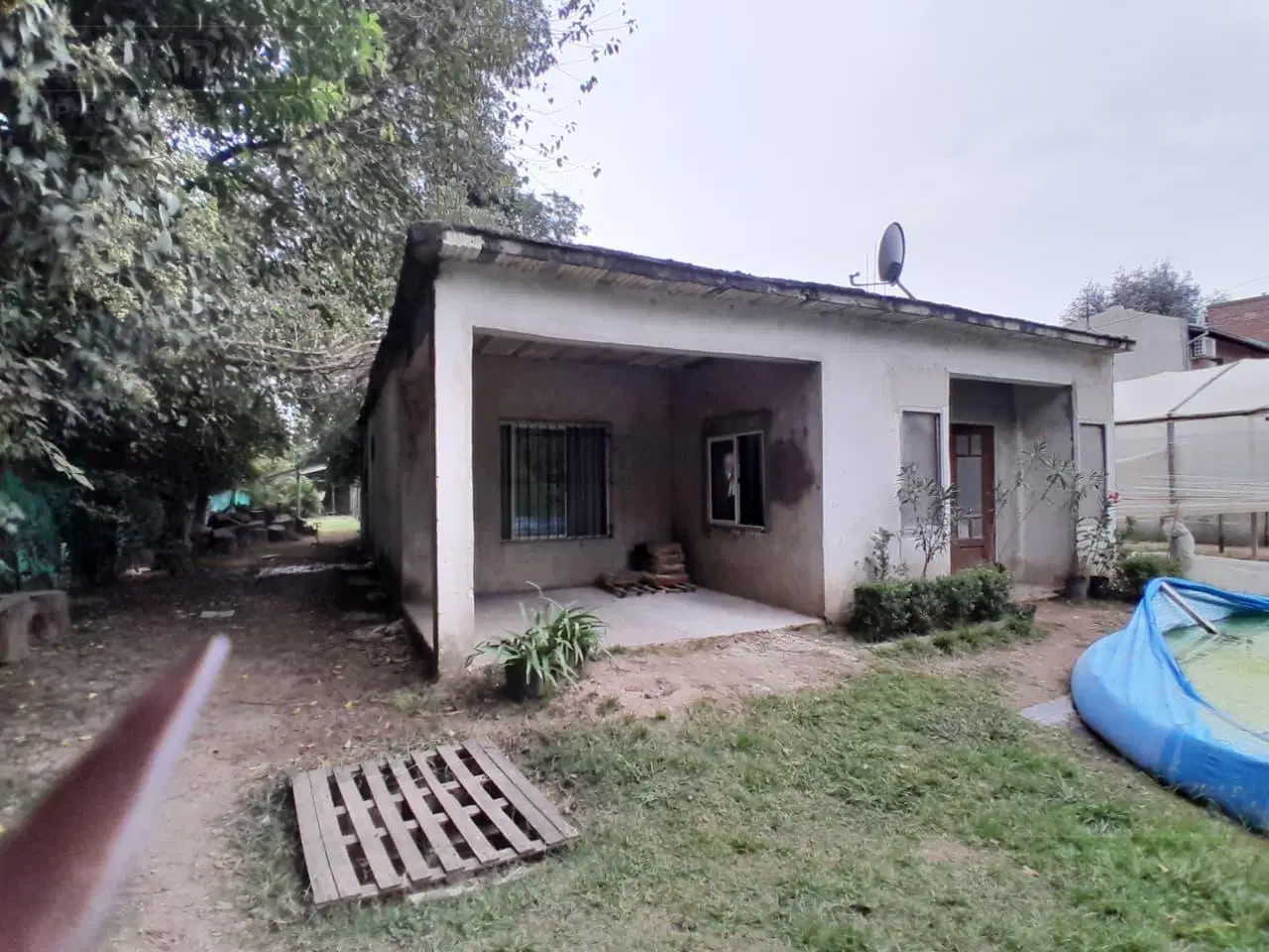 Venta Casa a terminar con amplio terreno con invernaculo en Loma Verde 2