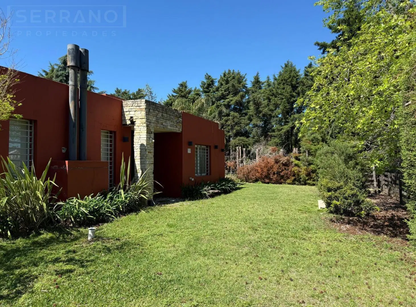 Venta Casa 4 amb sobre lote de 1436,38 m2, Parque Sakura, Exaltacón de la Cruz-APTA CREDITO 5