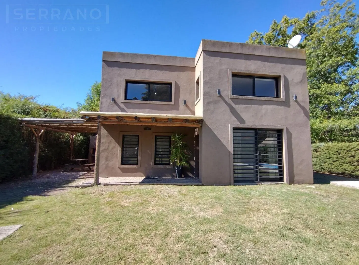 Venta. Casa 3 Ambientes. Sobre Asfalto. Apto Crédito Hipotecario. Parque Sakura 4