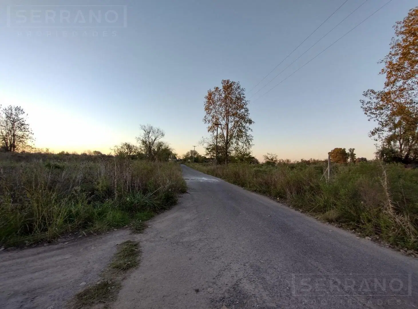 Venta. Lote 800 m2. Molino Blanco. Exaltación de la Cruz 3
