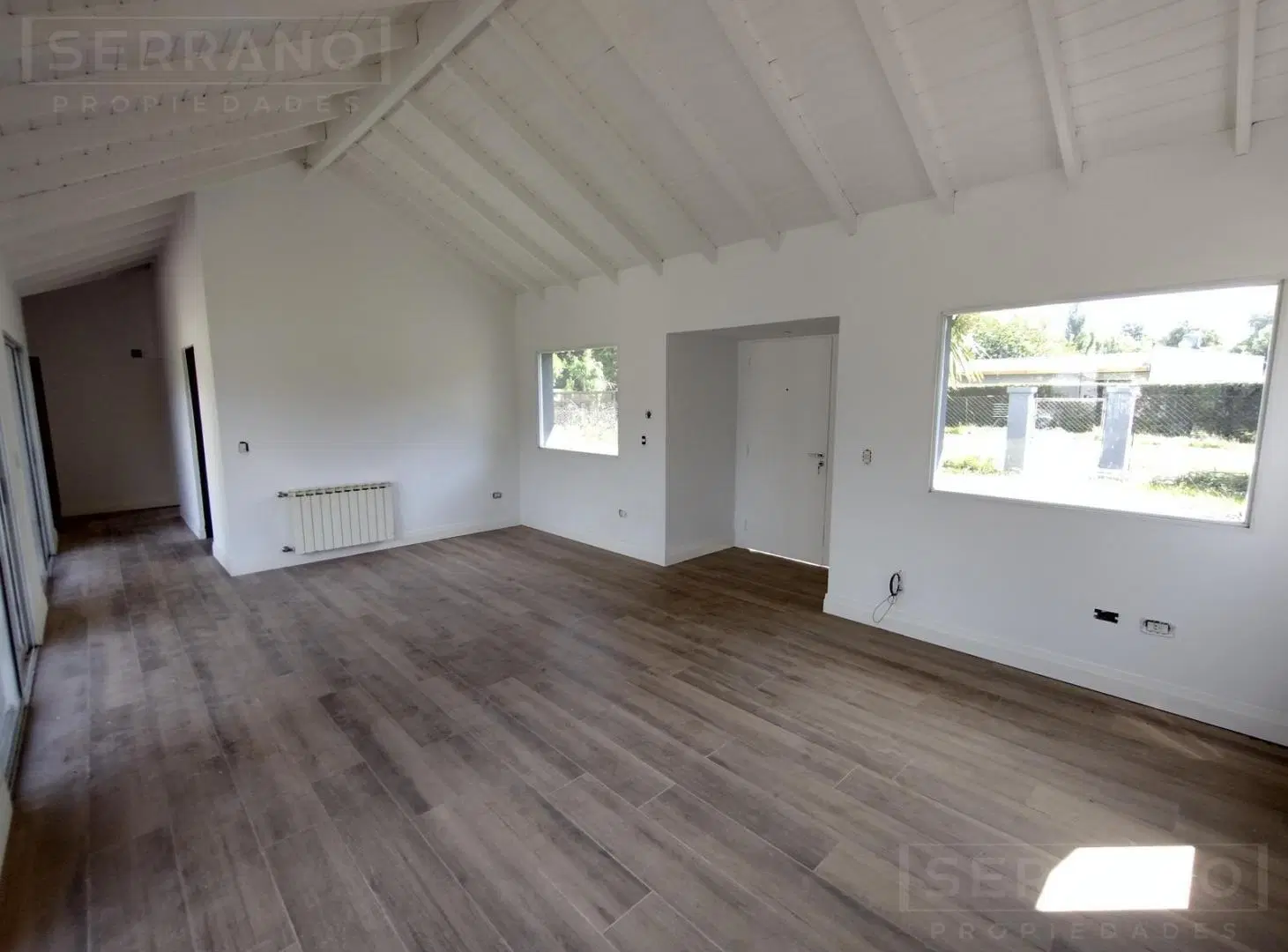 Venta. Casa 3 Ambientes. Con Quincho y Parrilla. Barrio Parque Sakura 5