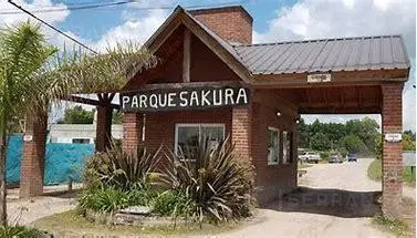 Venta Terreno de 1600m2 con mejoras, Parque Sakura II, Exaltacion de la Cruz 5