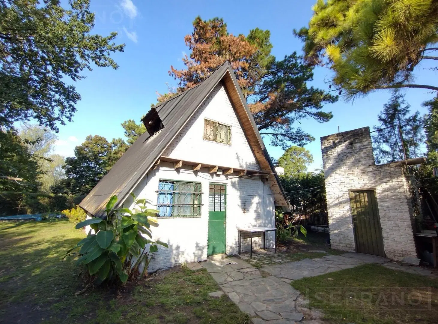 Venta. Casa Alpina. 2 Ambientes Sobre Lote De 595 M2. Barrio Parque Sakura 3