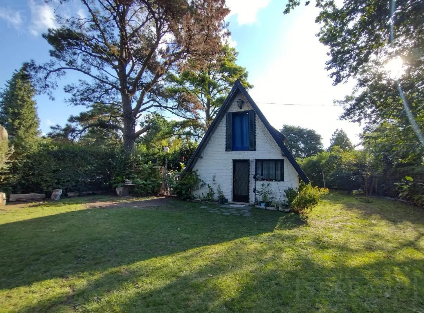 Venta. Casa Alpina. 2 Ambientes Sobre Lote De 595 M2. Barrio Parque Sakura 5