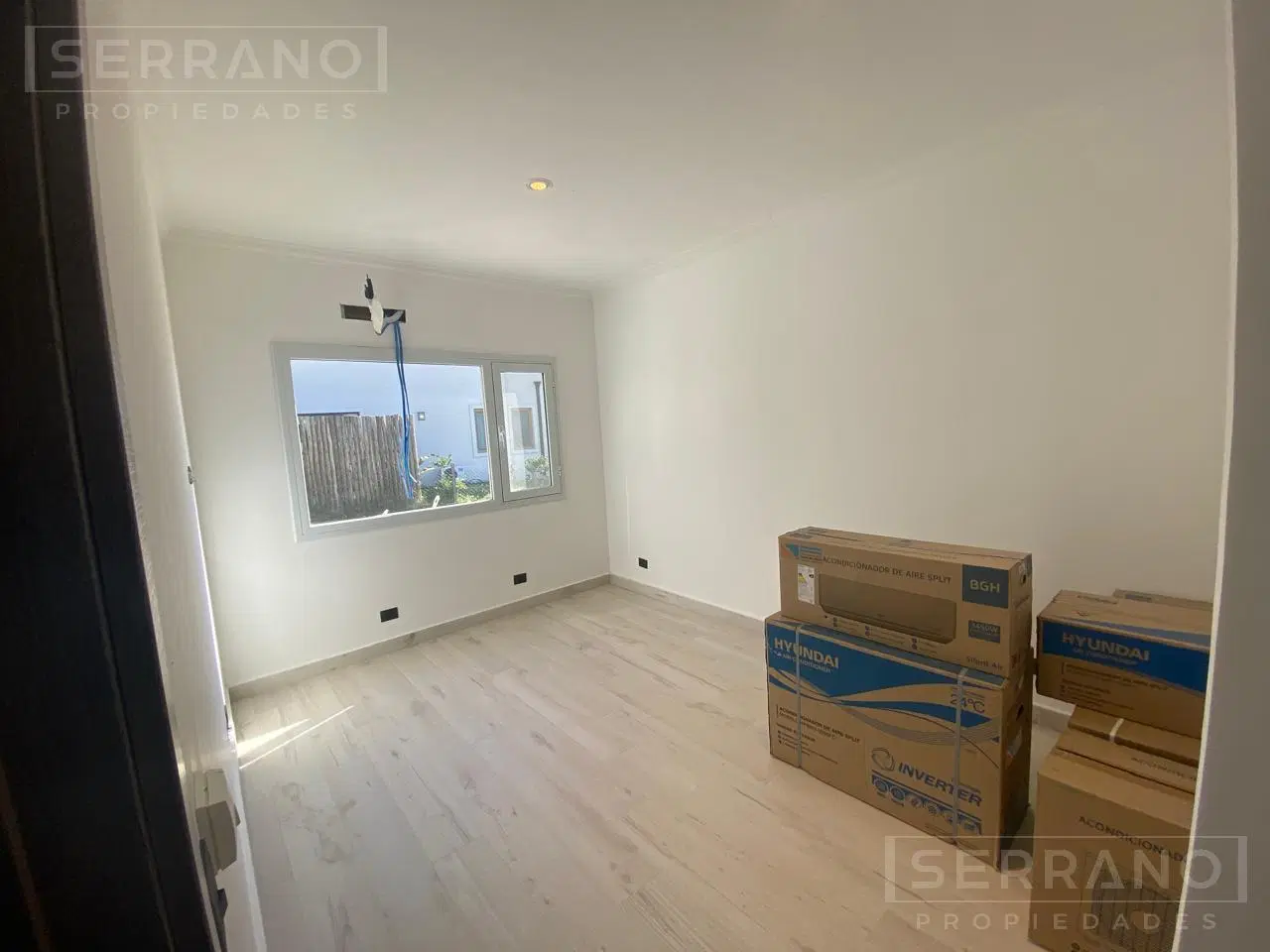 Venta casa a estrenar 3 dormitorios al agua con salida al rio Lujan Barrio Nautico el Cazal. 3