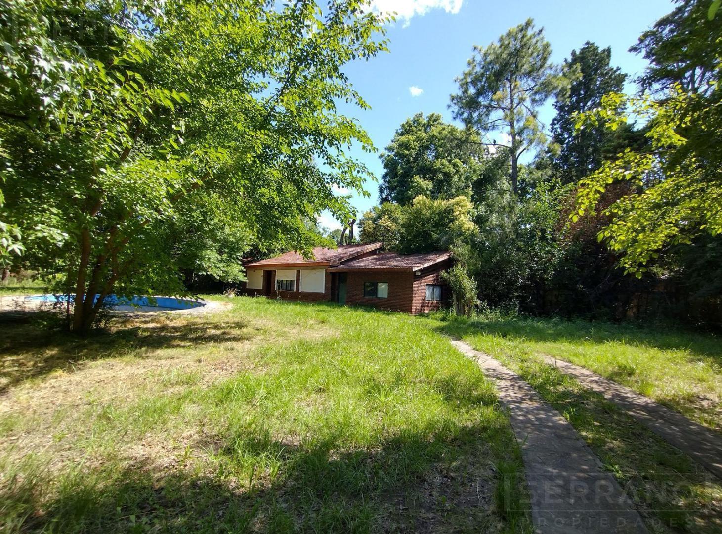 Venta Casa a refaccionar 4 ambientes, lote de 1460 m2, Sakura,Exaltación de la Cruz, SE FINANCIA 50%